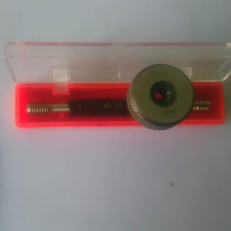 Xlẽ nu geɖe tso ring kple plug thread gages ŋu .