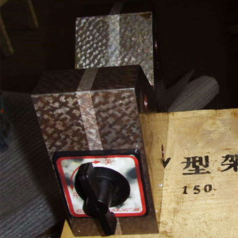 Xlẽ nu geɖe tso Magnetic v Block Price ŋu