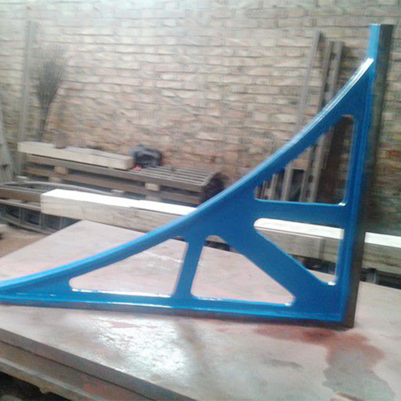 Xlẽ nu geɖe tso right angle ruler tool ŋu .