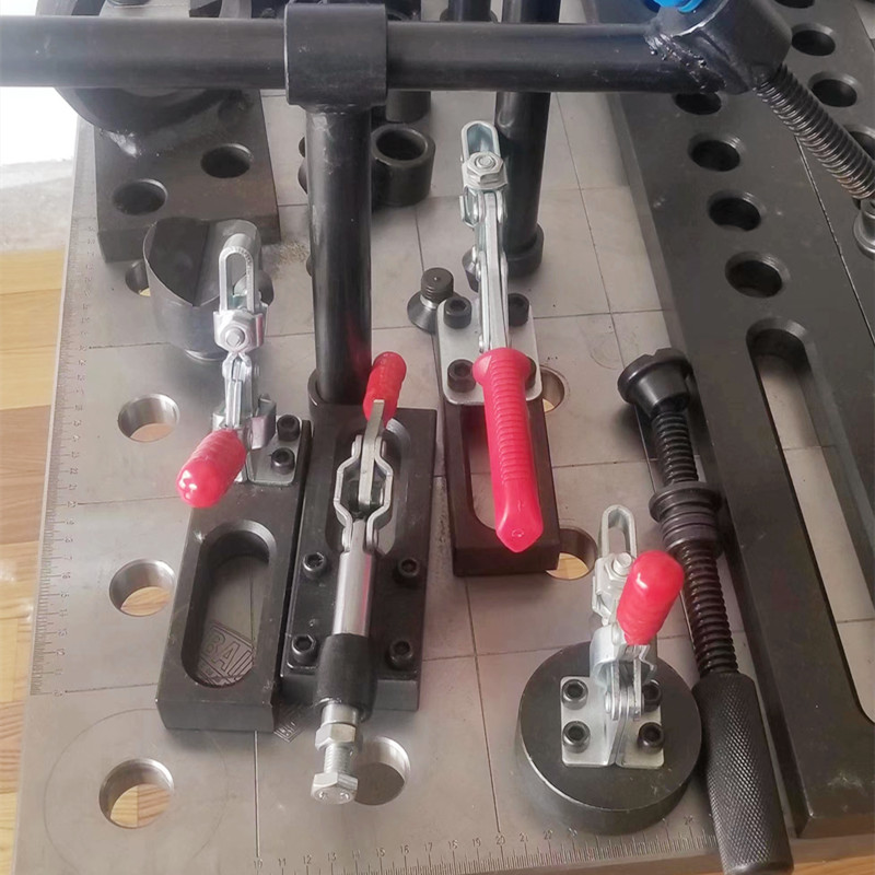 Xlẽ nu geɖe tso Big Welding Table ŋu