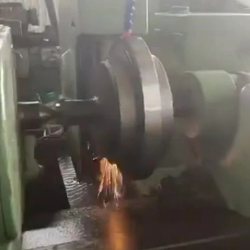 Smooth ring gauge grinding mɔ̃a ƒe dɔwɔwɔ .